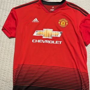 Manchester United jersey 2018 size xl